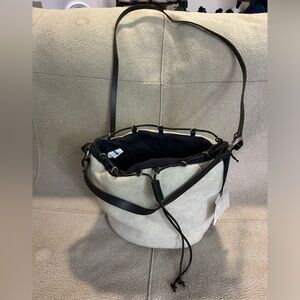 MUUN - French Gibus White Crossbody Bucket Bag  - New with Tags - RARE